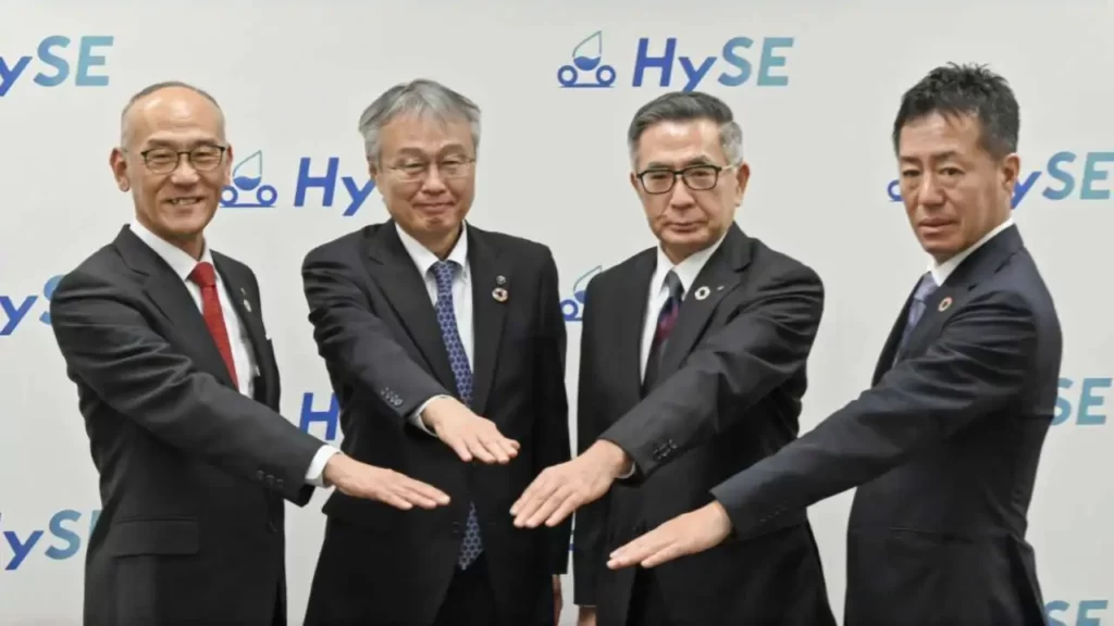 hydrogen motorcycle engines cooperative Hys team up for H2
